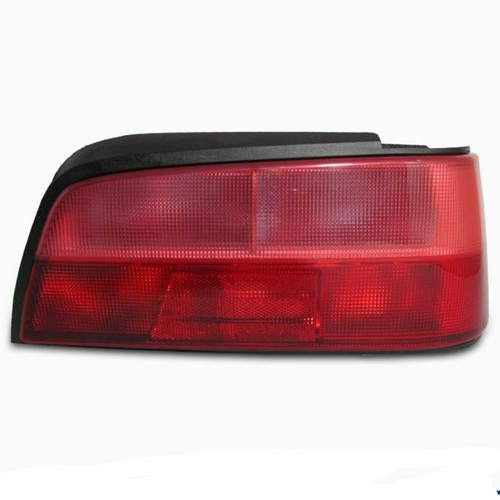 چراغ خطر عقب راست کروز پلاس کد cr50030901 مناسب برای پارس